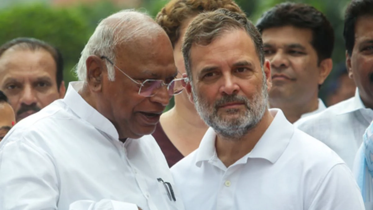NDA Leaders Slam Rahul Gandhi, Mallikarjun Kharge's Absence From I-Day Celebrations, Cite 'Resentment' Towards PM Modi