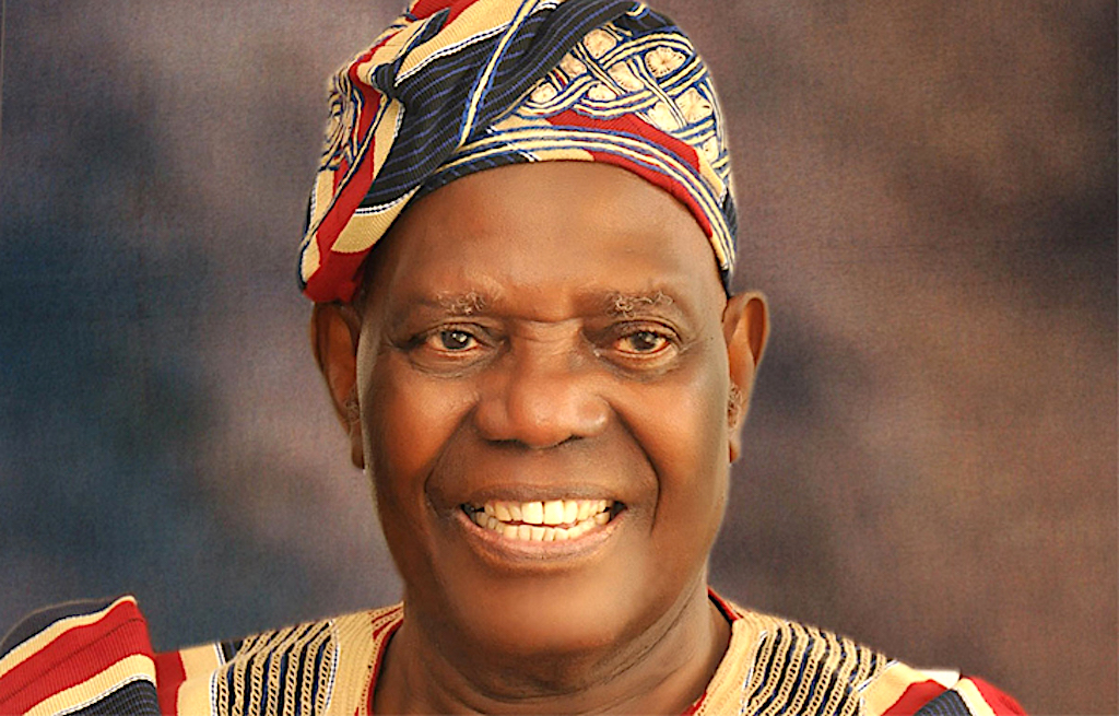 JUST IN: #OsunDecides2026: APC’s founding chair, former Osun governor Bisi Akande wins polling unit