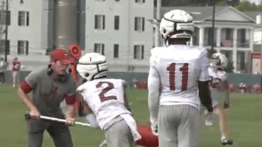 Senate passes bill setting national NIL rules, former Arkansas student-athlete reacts