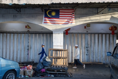 Malaysia to return thousands to Myanmar, prompting U.N. concerns