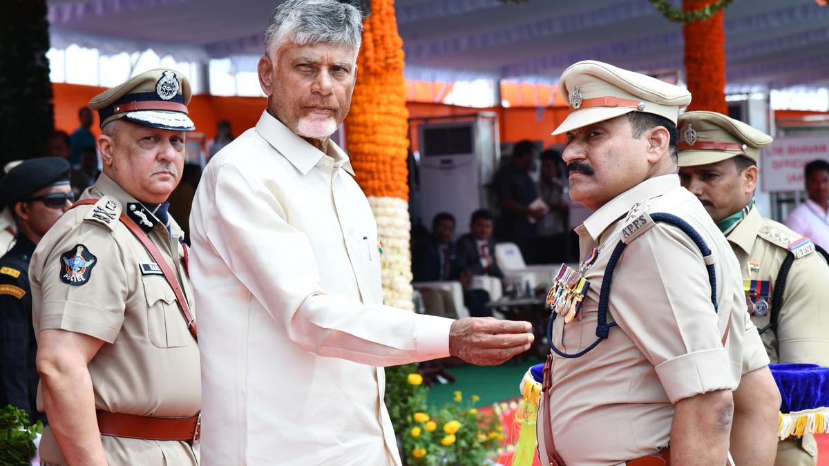 Several police, correctional services officers receive PSM and MSM medals