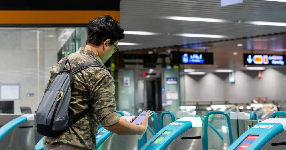 Adult bus & train card fares in S'pore to go up by 12-13 cents, highest value increase ever