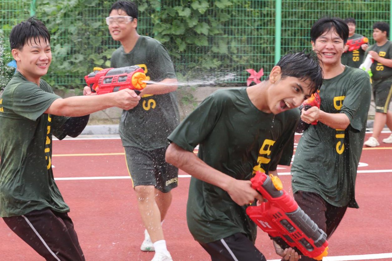 Classrooms in Korea try building connections through snacks, dance