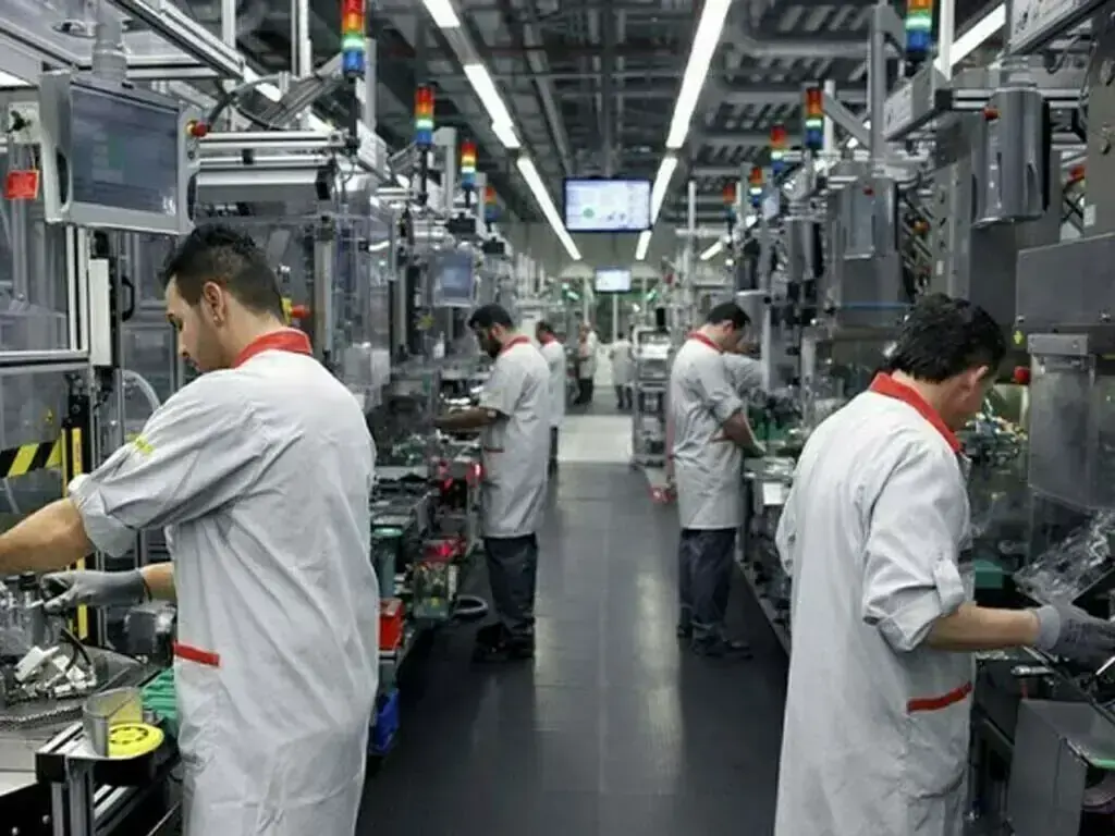 Thai August factory output rises 4.44% on year, beating forecast