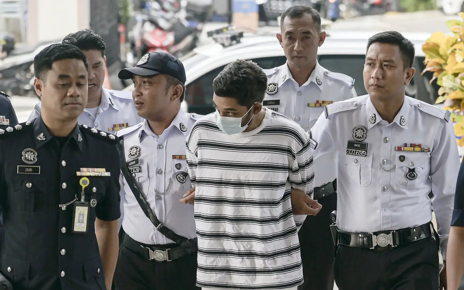 Pelajar kolej rempuh suami isteri gagal batal tuduhan bunuh