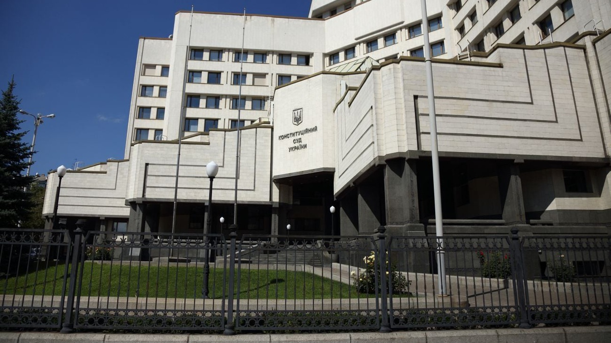 Ukraine's Constitutional Court strikes down govt's power to limit rights during epidemics