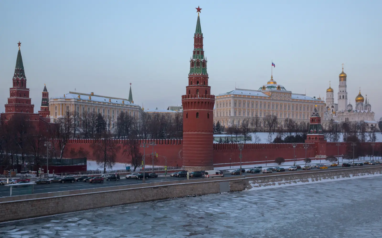 Russia sends nuclear warning to Nato as tensions rise in the Baltic