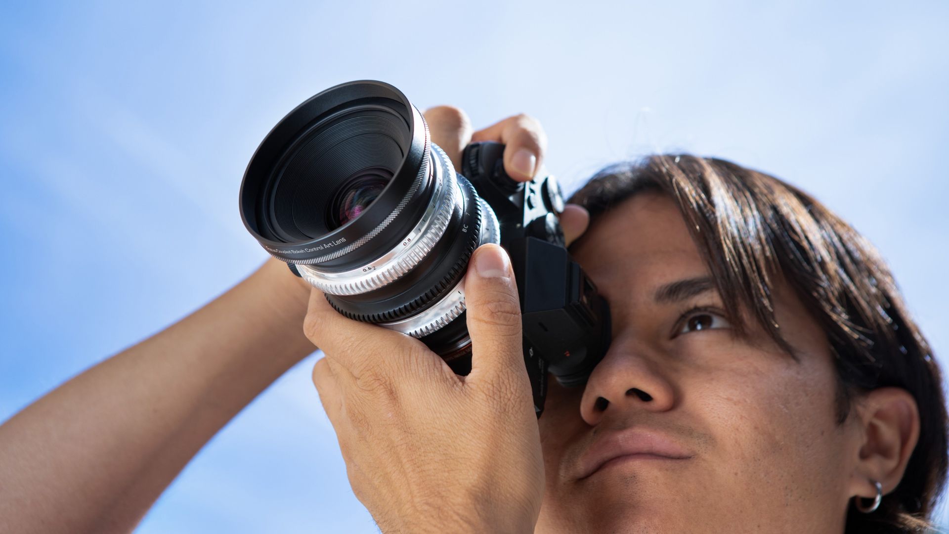 Lomography just reinvented its famous Petzval look with a lens that can twist backgrounds into a vortex
