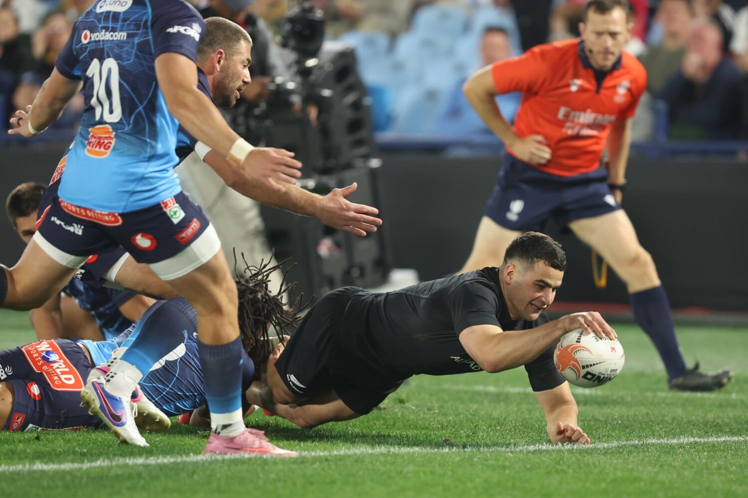 All Blacks run in eight tries to thrash Bulls at Loftus