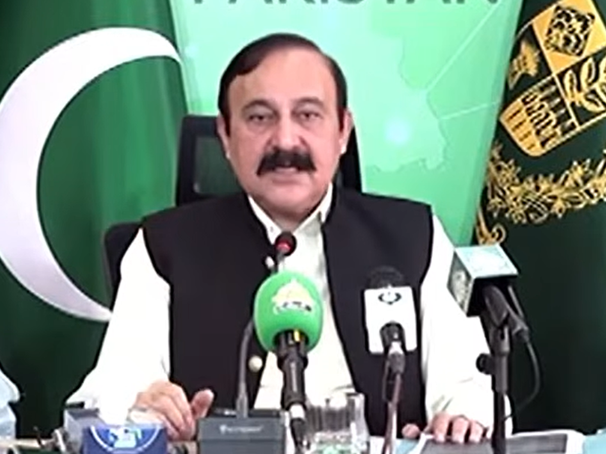 Govt 'seriously' considering imposing emergency in Khyber-Pakhtunkhwa: Tariq Fazal