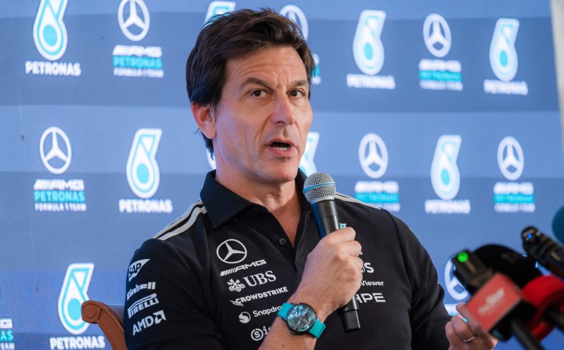 Wolff: Antonelli, Russell get equal shot, but Mercedes comes first