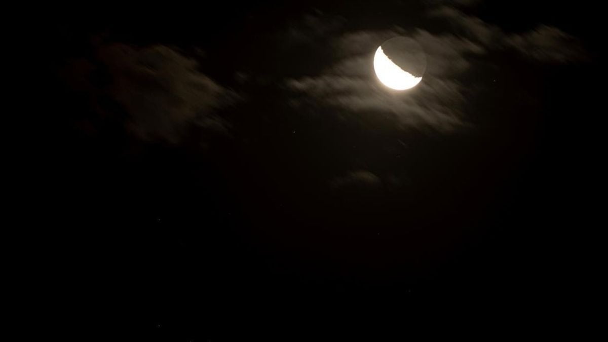 Moon to appear close to Pleiades cluster in Arab skies tonight