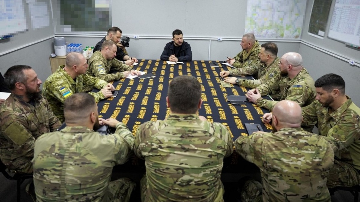 Zelenskyy discusses plans for fourth phase of operation Vivaldi, units' needs with military officials