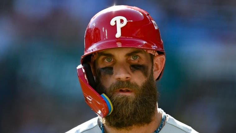 Braves Shortstop Sends 2-Word Bryce Harper Jab After Phillies Outfielder’s Near Miss