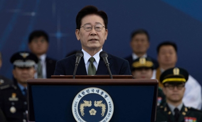 South Korea president urges Pyongyang dialogue after DMZ blasts