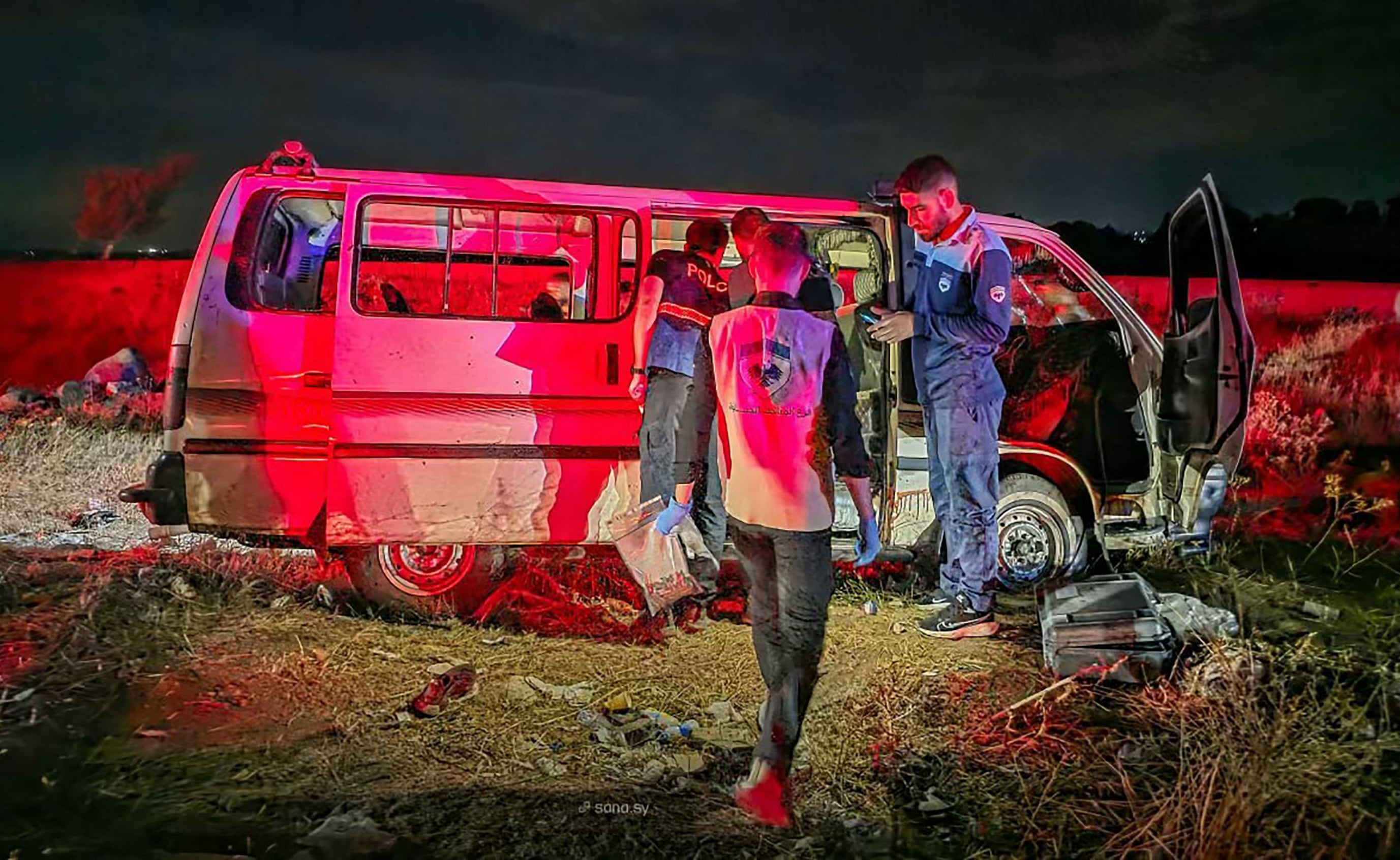 Gunmen kill seven civilians and wound at least four in Syria bus attack