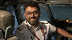 Who is the 'hero' Indian pilot who was stabbed on Israel-bound flight?
