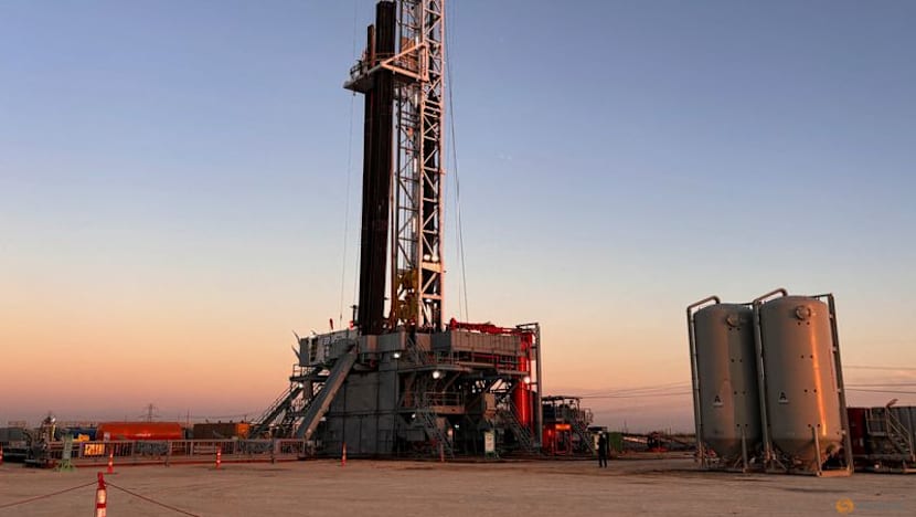 Oil steadies as Gulf exports recover, US-Iran diplomacy in focus