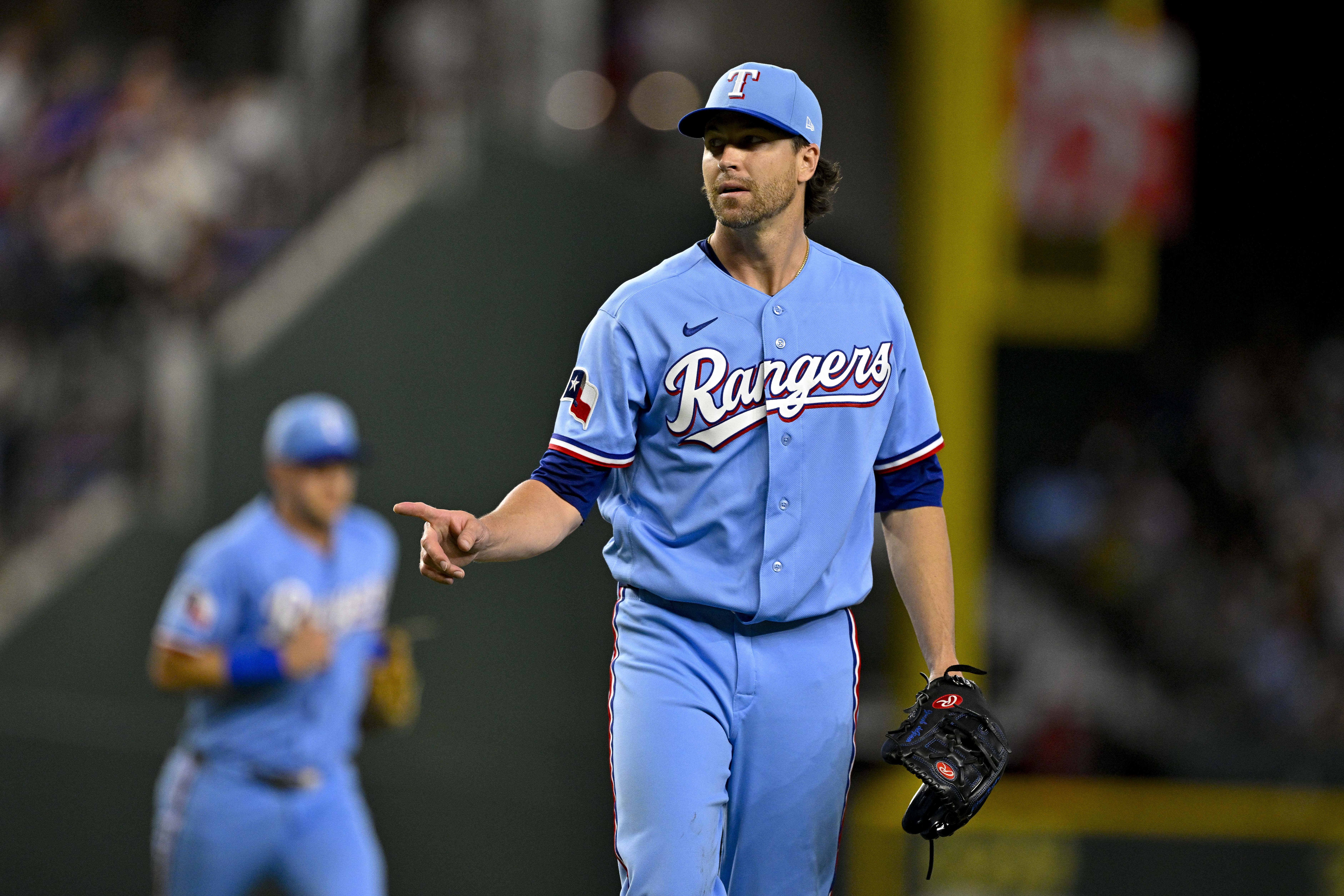Plenty of buzz at trade deadline, but Texas Rangers stand pat