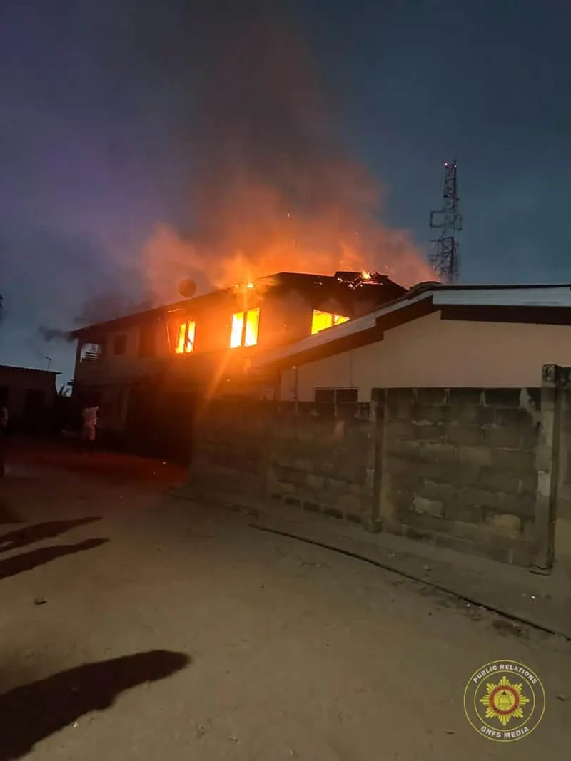 Accra: Fire guts building at Akweteyman