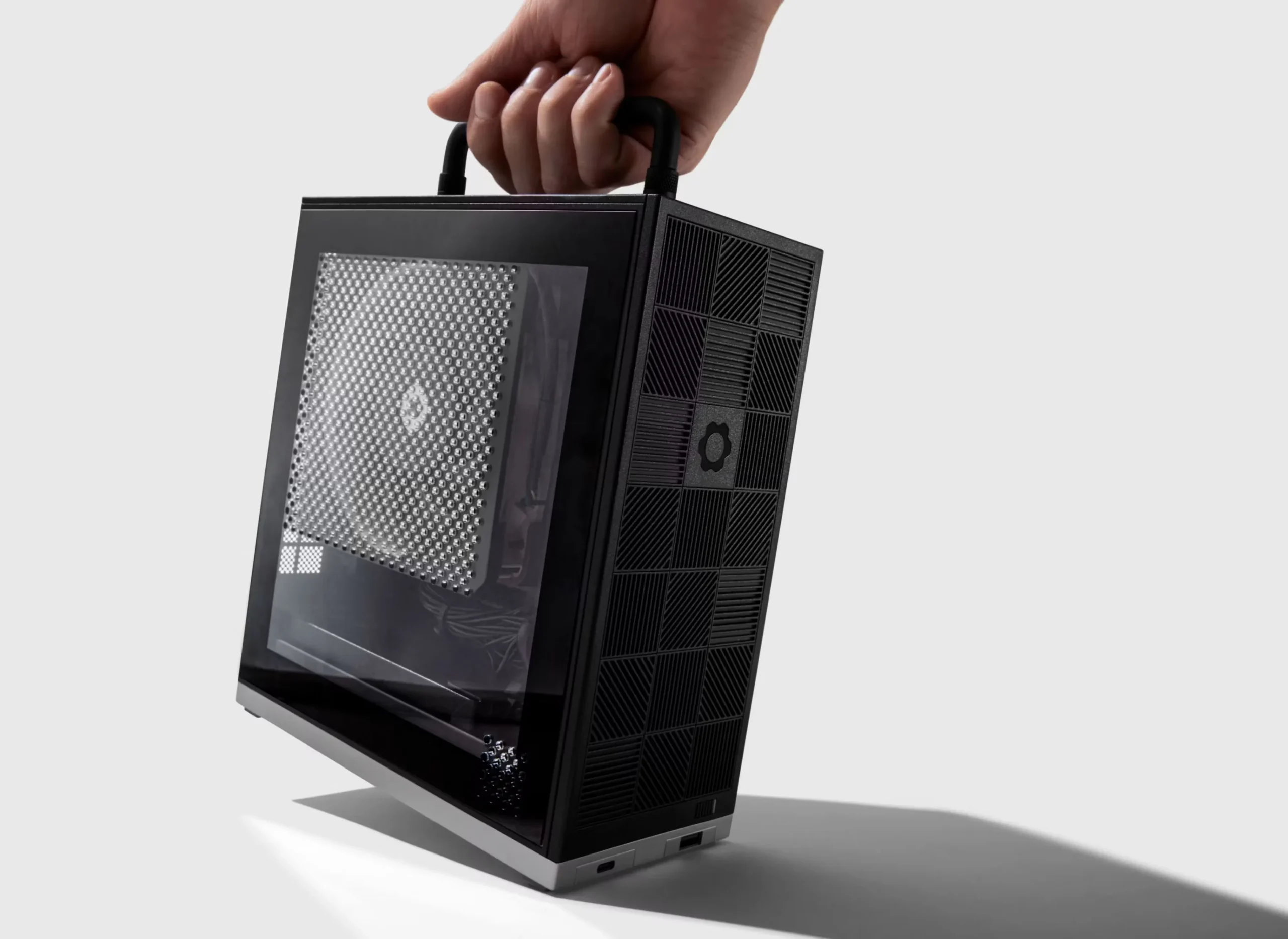 Framework Desktop With 192GB And Ryzen AI Max+ Pro 495 Now Up For Preorder