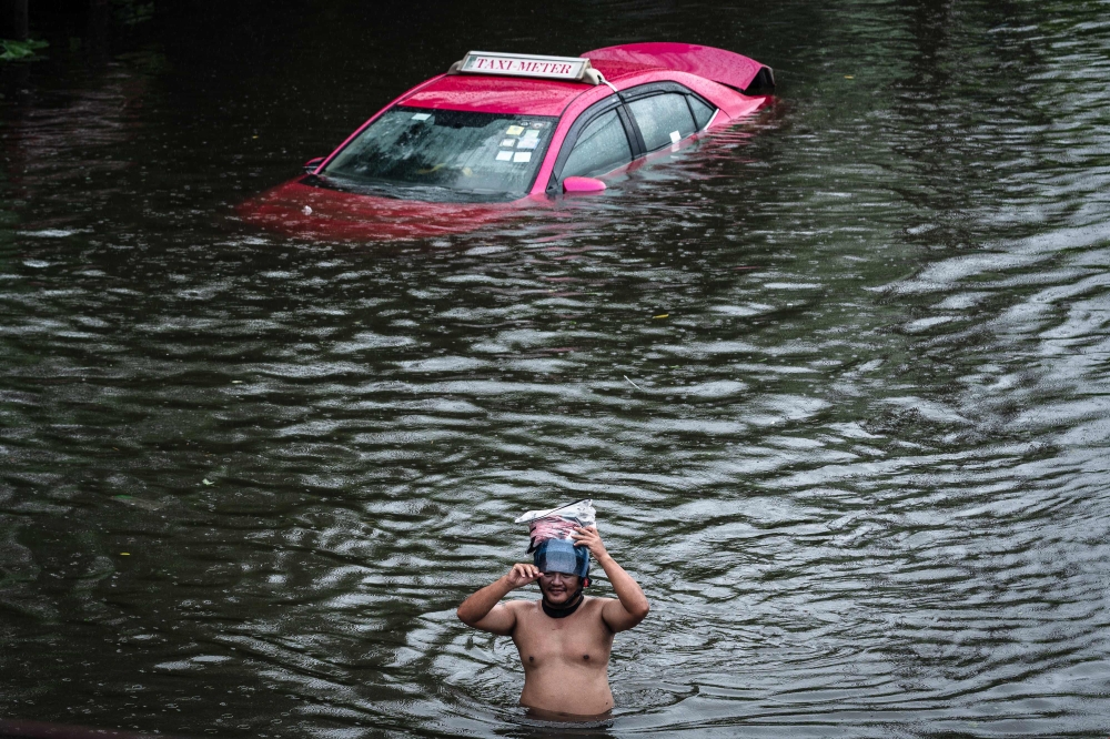 Thailand intensifies nationwide flood response as heavy rain forecast for Oct 4–5