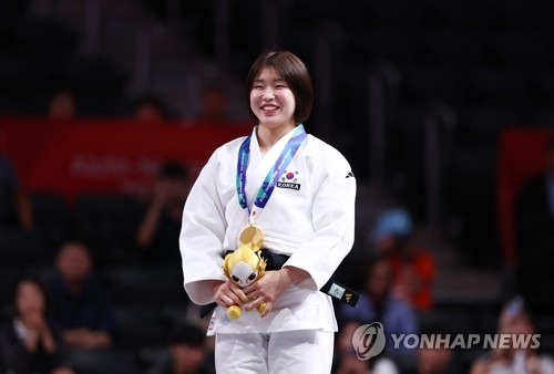 (2nd LD) (Asiad) S. Korea's Huh Mimi wins gold in women's judo, 1st at 2026 Asian Games