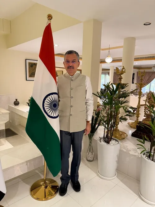 India’s UAE envoy visits family of Flydubai pilot injured in cockpit attack