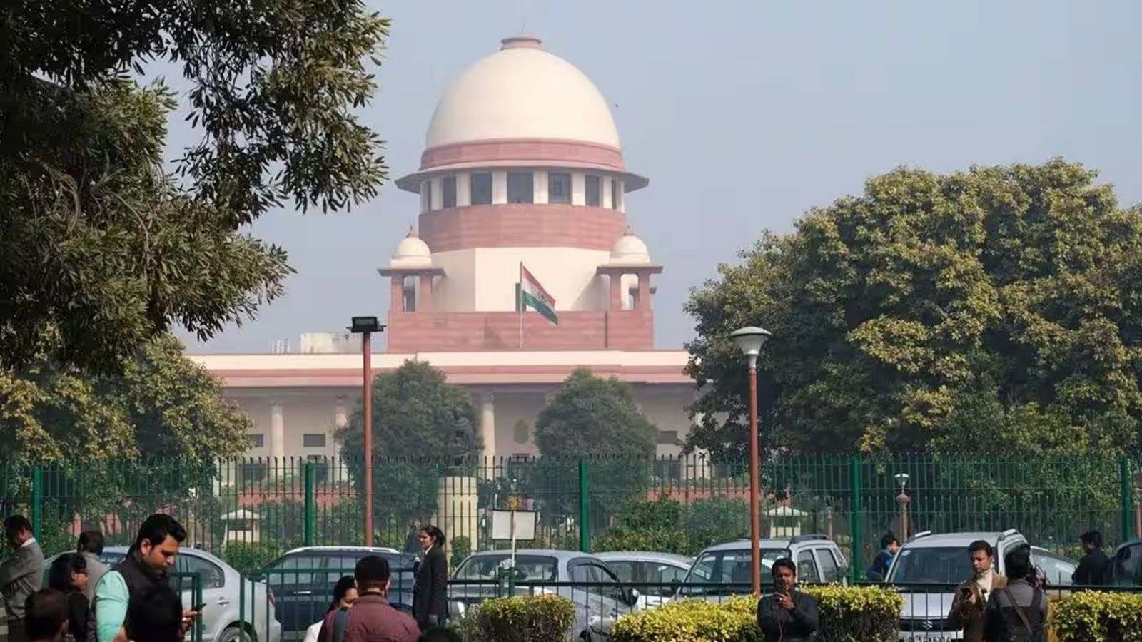 Karnataka job fraud: Supreme Court stays SIT probe after state’s objection