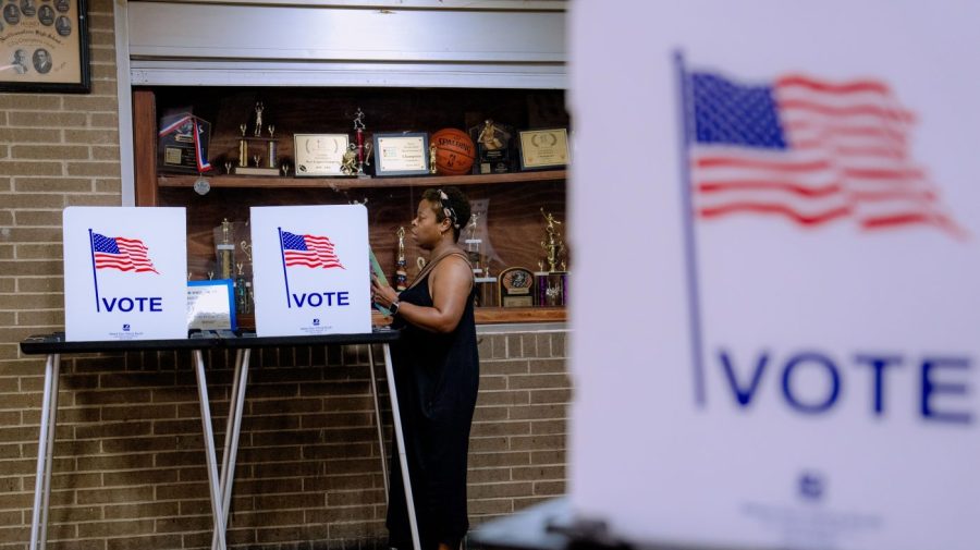 2026 election forecast update: Democrats gain ground in House, Senate stays tight