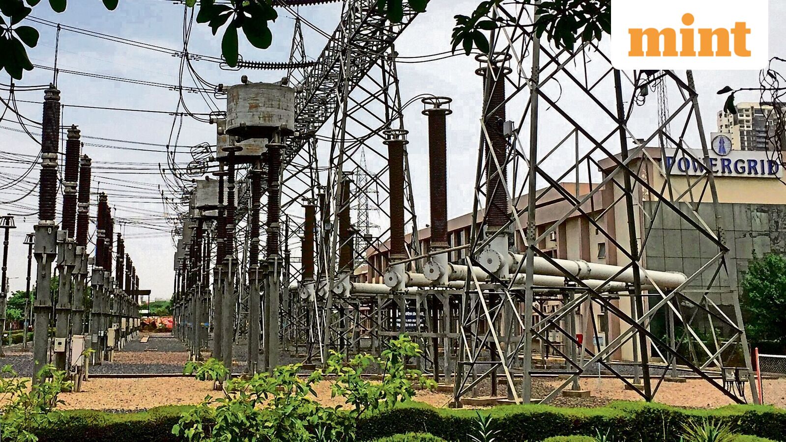 Power prices plunge near zero on exchanges as rains ease demand