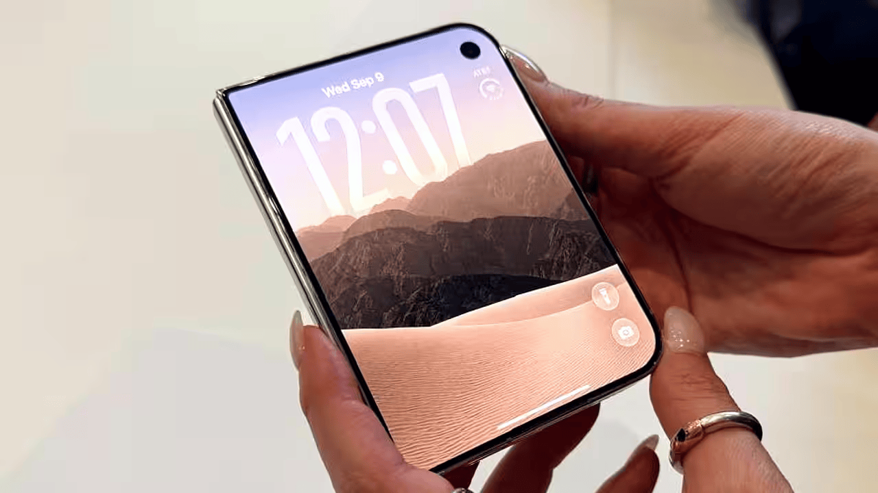 Apple plans to sell six million iPhone Duo units this year: Report