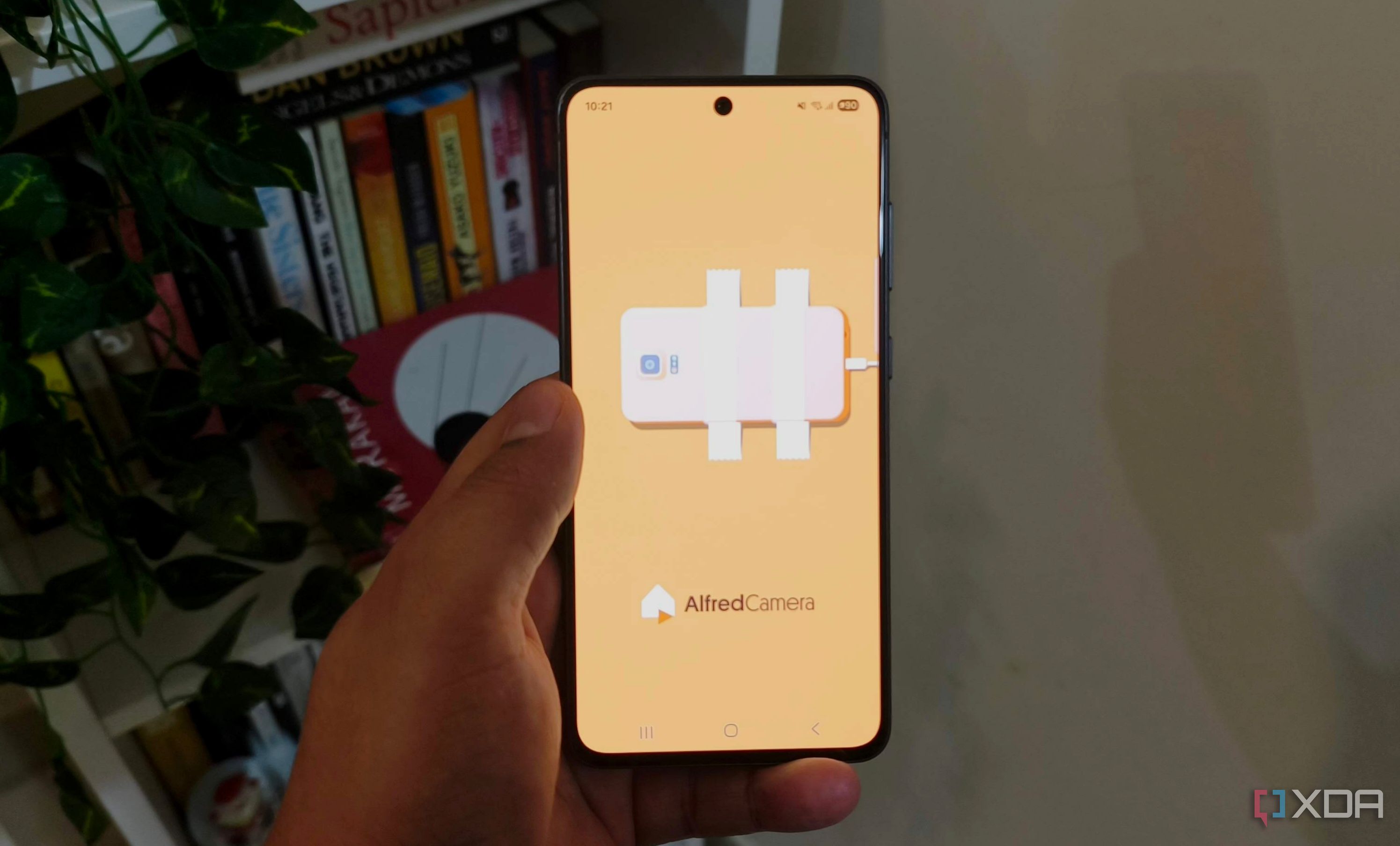 I turned my old Samsung Galaxy into a $200 smart home hub, and it replaced three separate devices