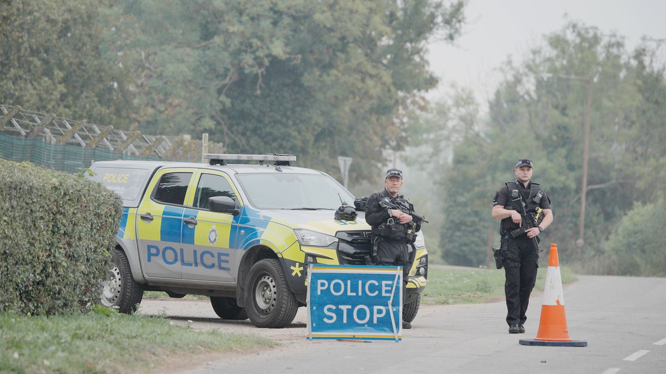 British Iranian arrested in U.K. terror plot probe
