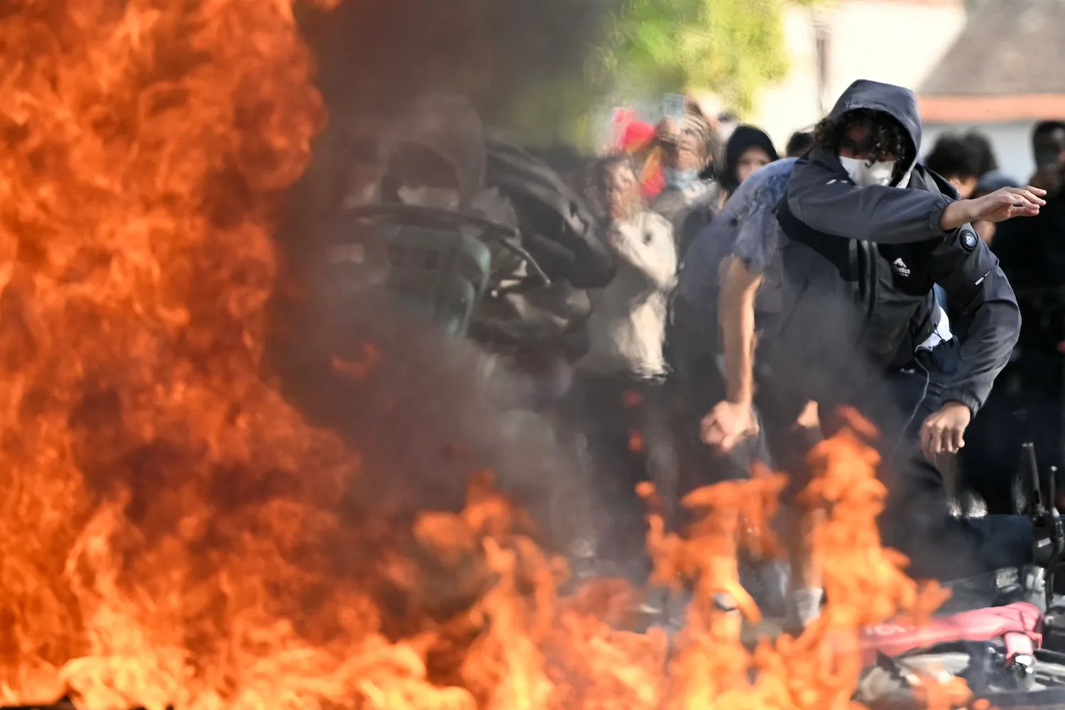 Violent Student Protests Loom Over France’s Budget Proposal
