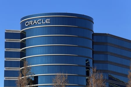 Oracle director Stephen Rusckowski buys $3.48m in common stock