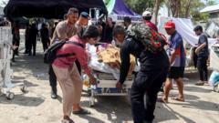 Rescuers search for survivors of powerful Indonesia earthquake