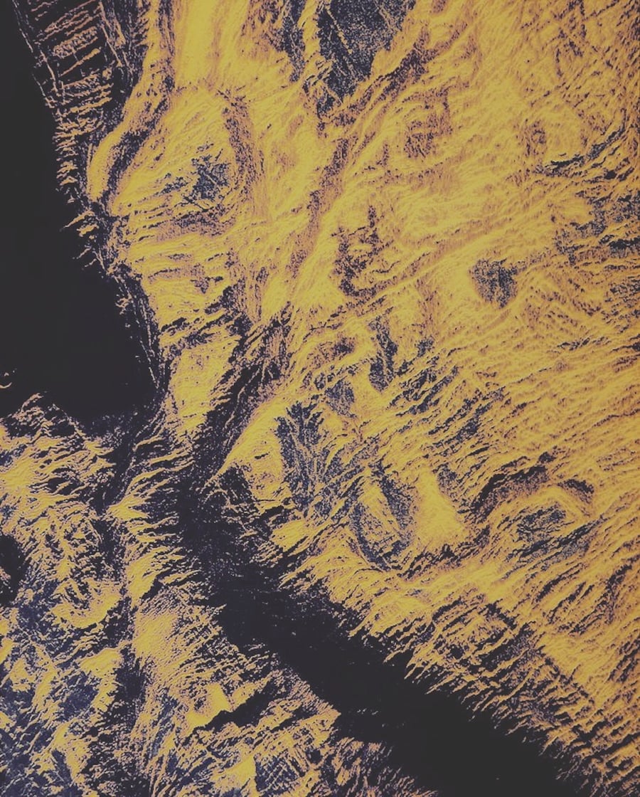 The Planet That Lied About Its Own Spin