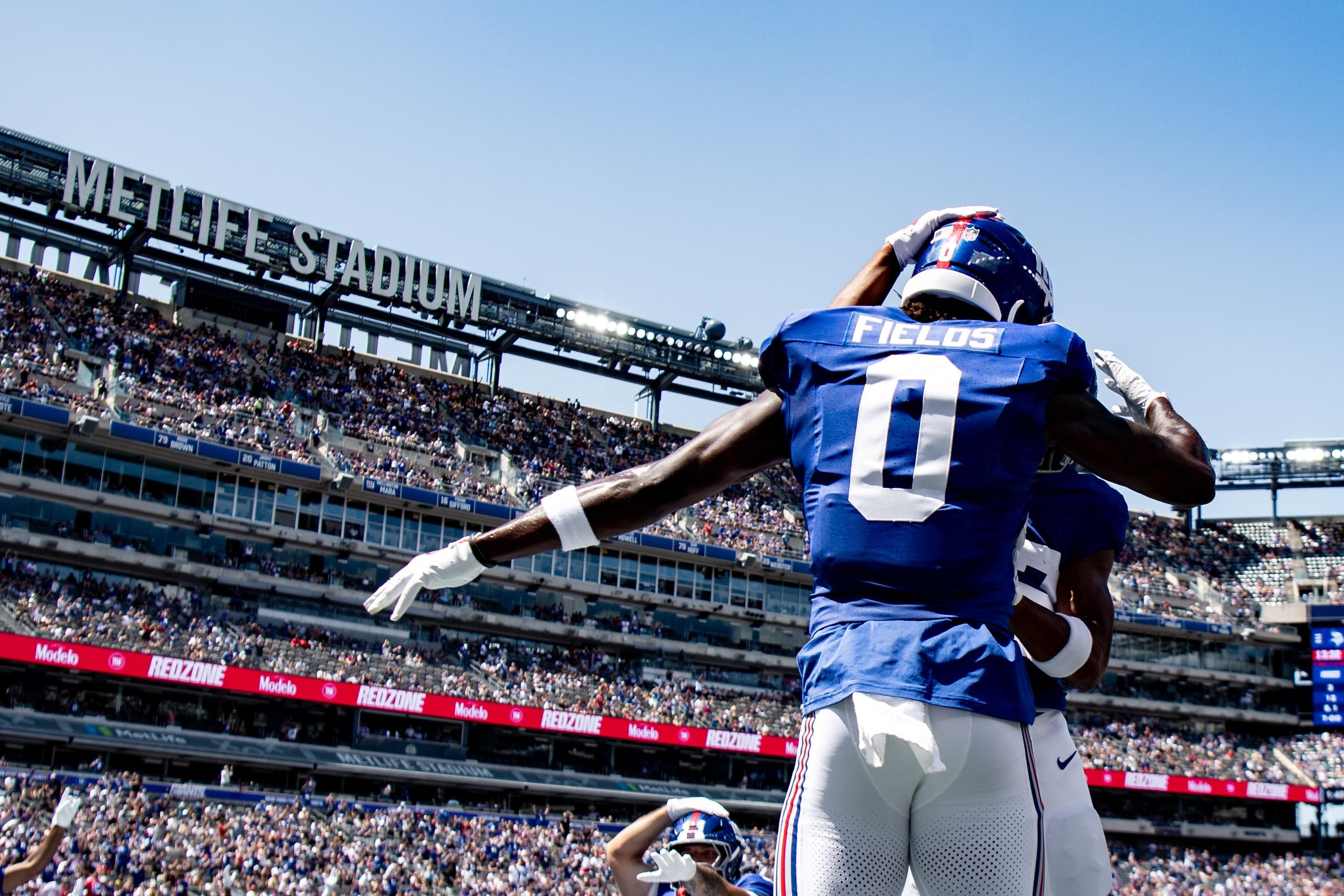 Kudos and Wet Willies from Giants-Vikings: Malachi Fields, Jack Kelly shine in loss