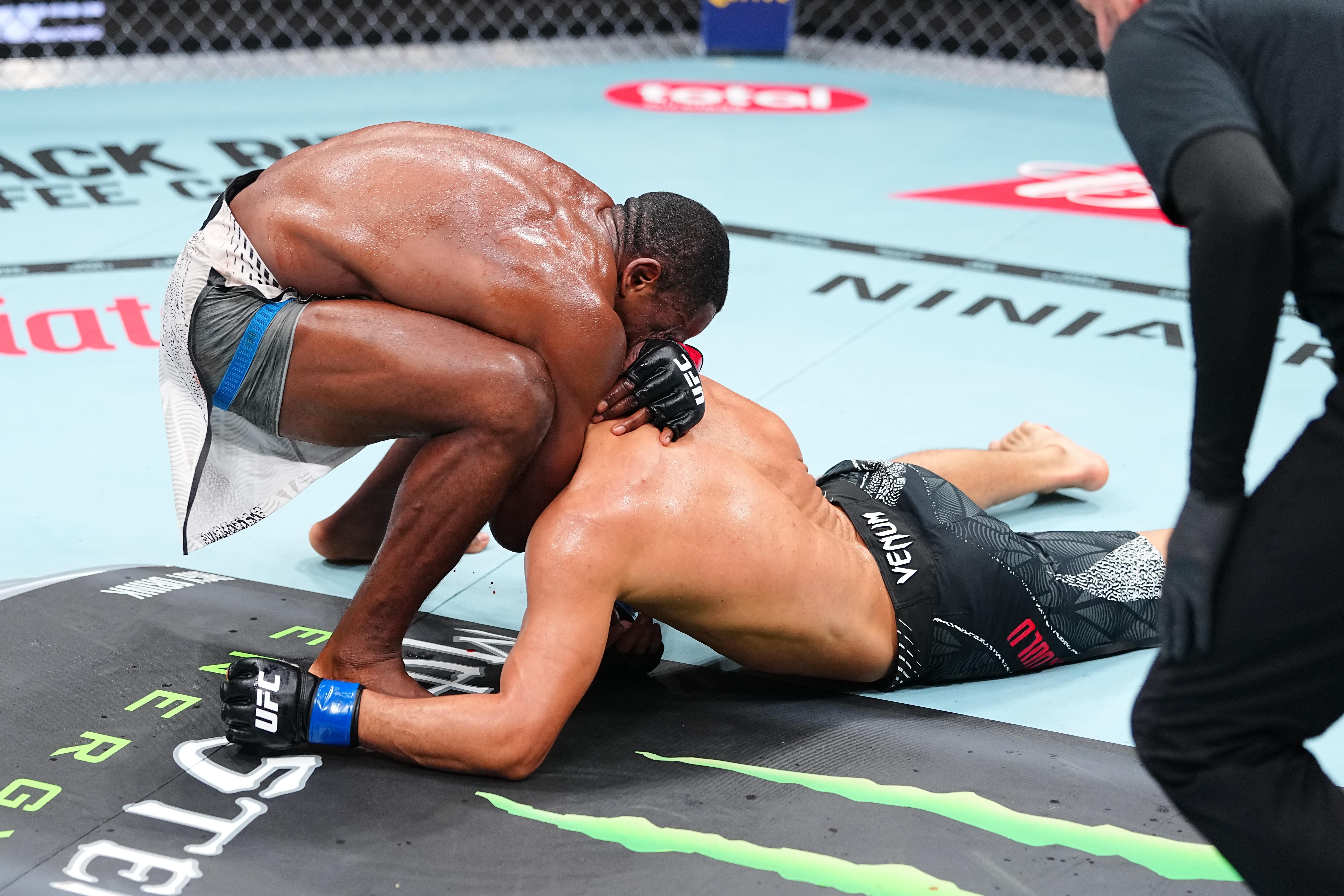 UFC 330 Highlights! Wells Violently Sleeps Orolbai With Upset Ninja Choke