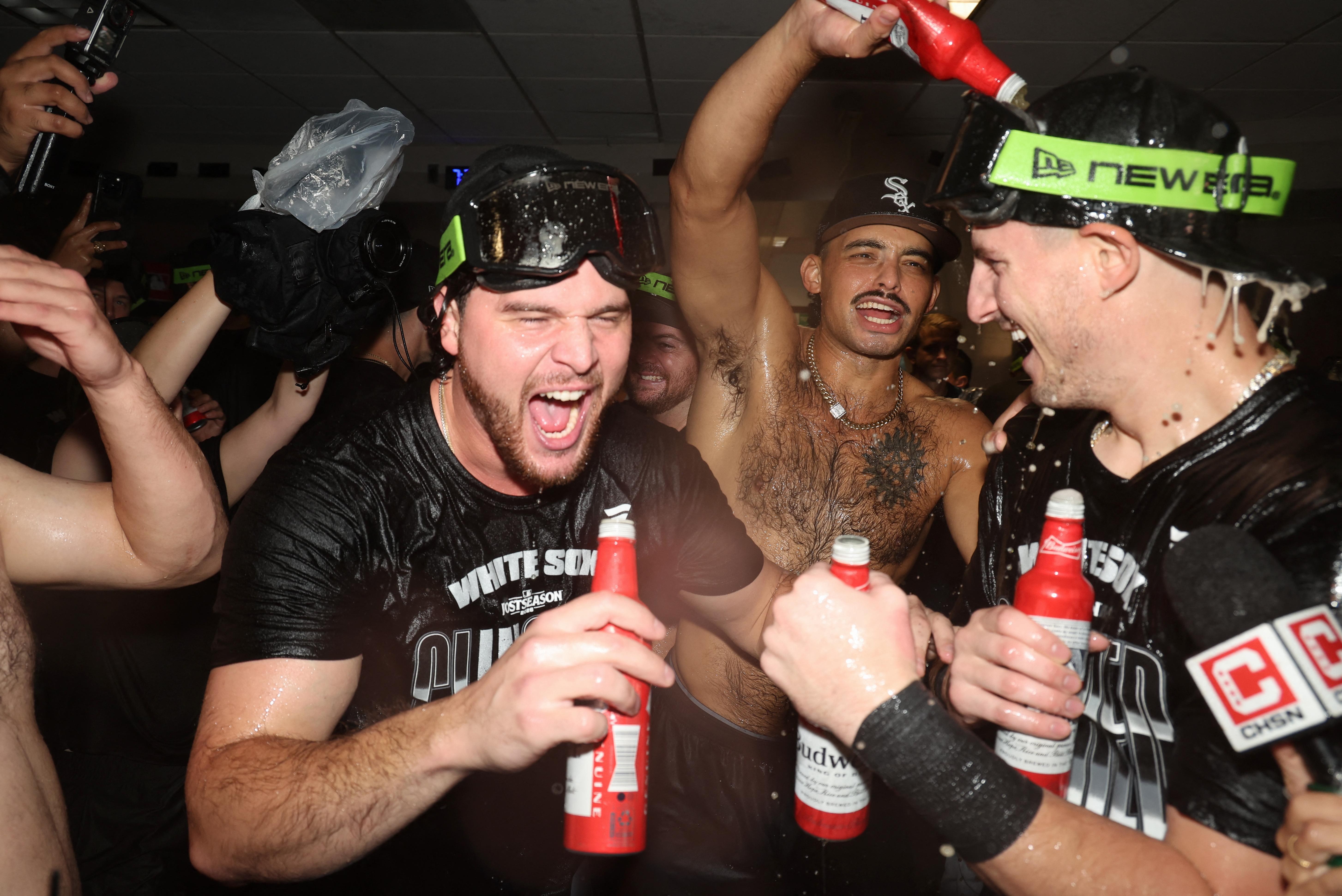 Wild Card roundup: White Sox sweep while Cubs sleep
