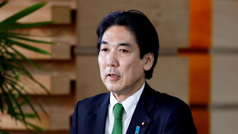 Japan does not need excessively loose monetary policy, economy minister says