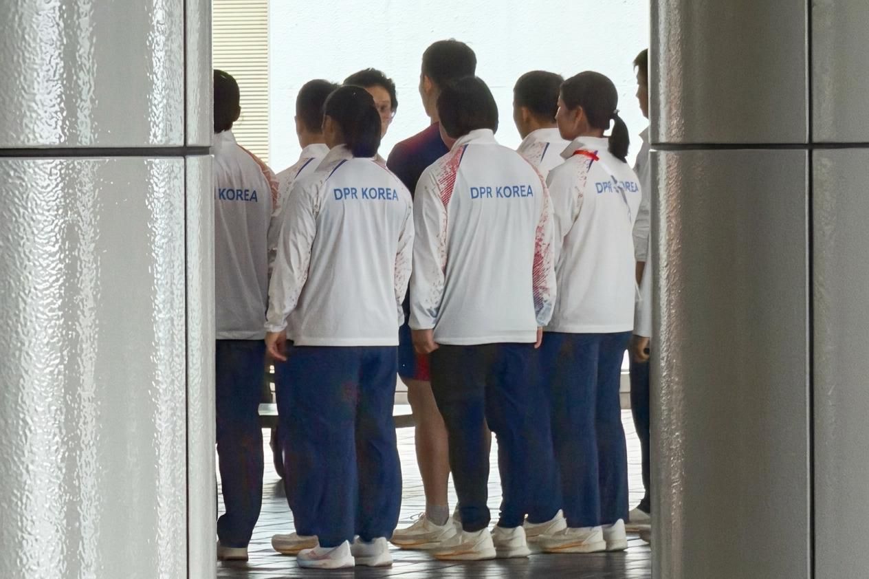 North Korean coach rebukes medal-winning weightlifters despite Asian Games golds