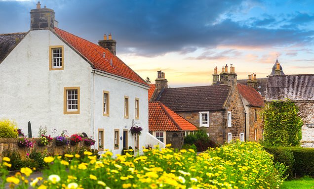 House prices at their most affordable since 2015 compared to salaries