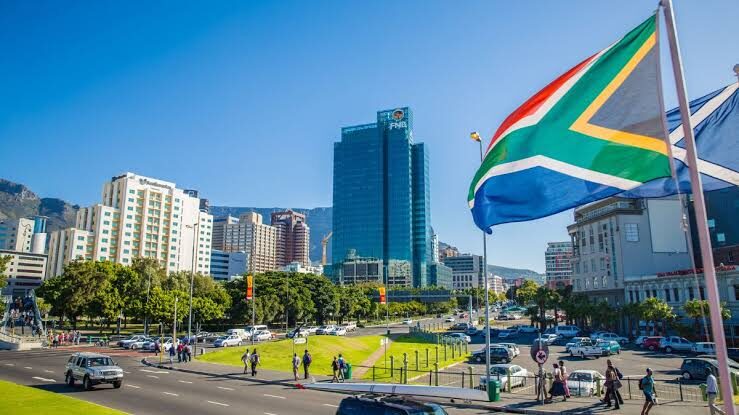 PIC assets fall R300bn after nearing R4trn mark before Middle East war
