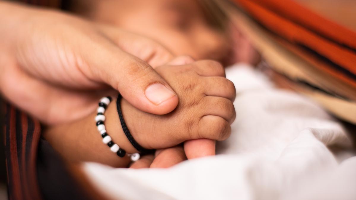 Avoid DNA test for correcting father’s name in birth record: Kerala HC
