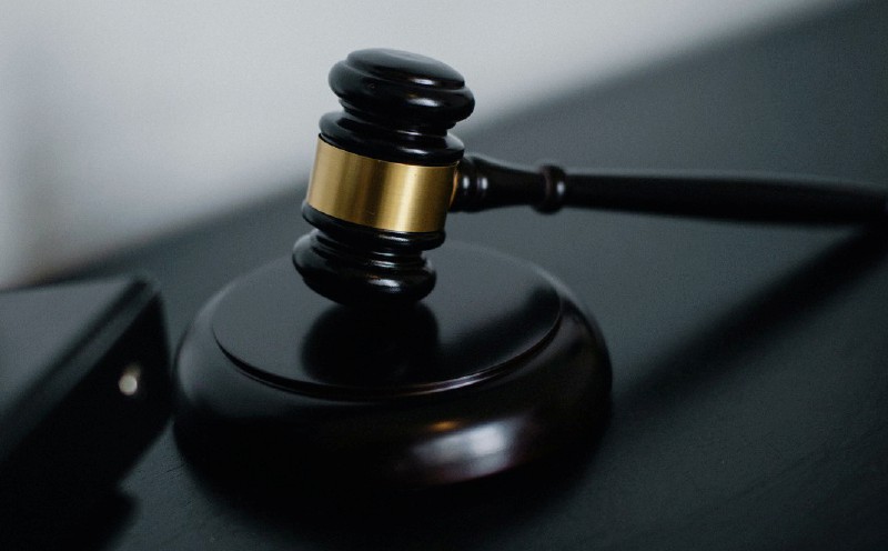 Driver fined RM1,000 for using criminal force on sister's ex-boyfriend at nasi kandar shop