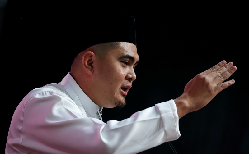 Akmal welcomes Pas's readiness to use BN logo in Melaka polls