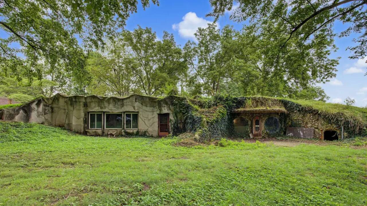 Illinois man built underground ‘caveman’ home in 1977; now listed for $59,000