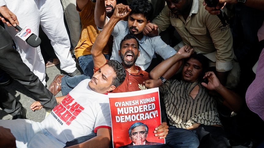 'Cockroach Party' protestors demand Indian elections chief resign